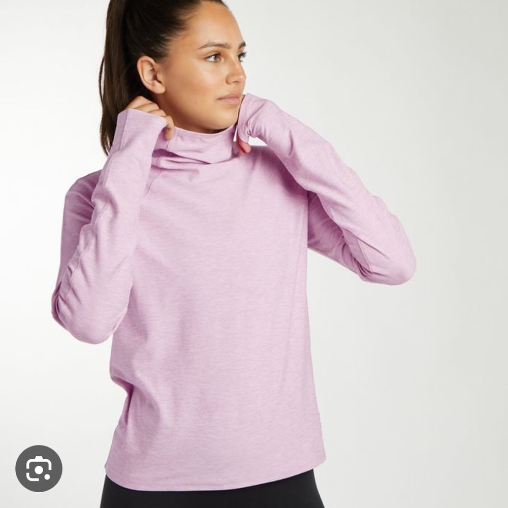 Oiselle lux mile one pullover in size large
